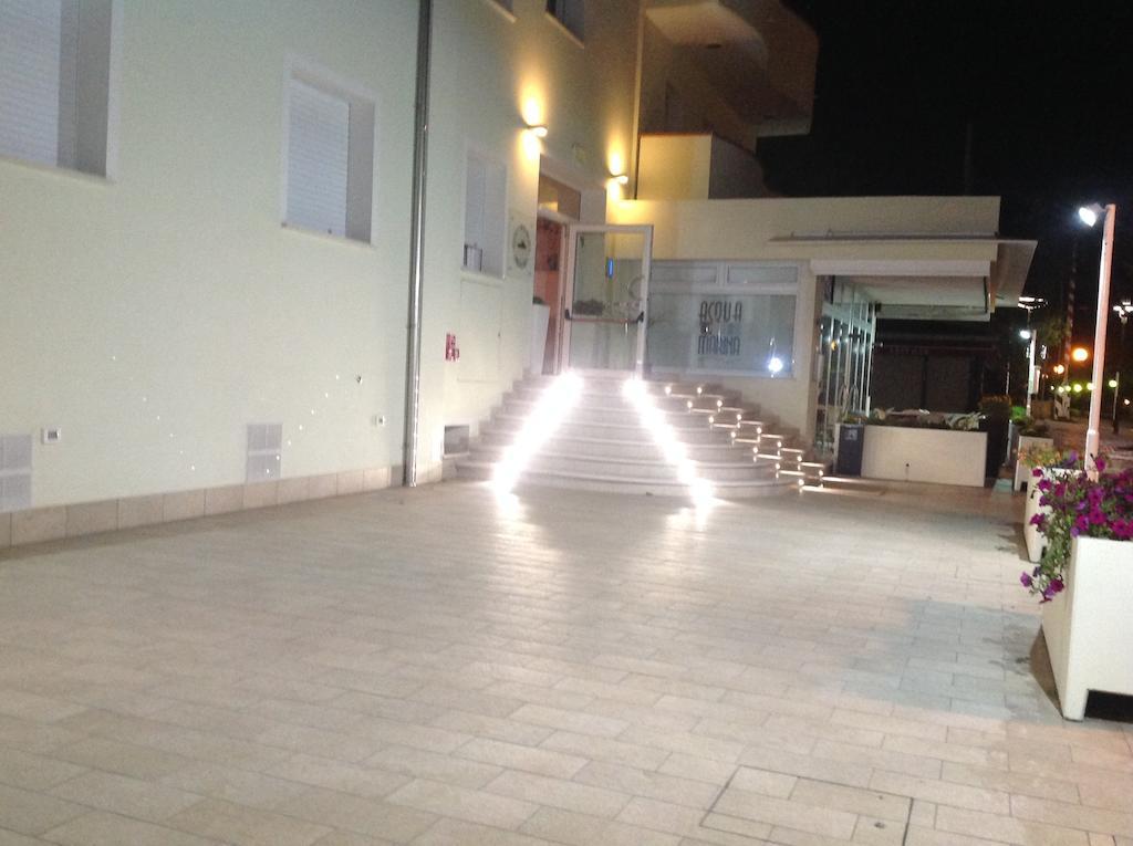 Hr Vapore Gatteo Mare Gatteo a Mare Buitenkant foto